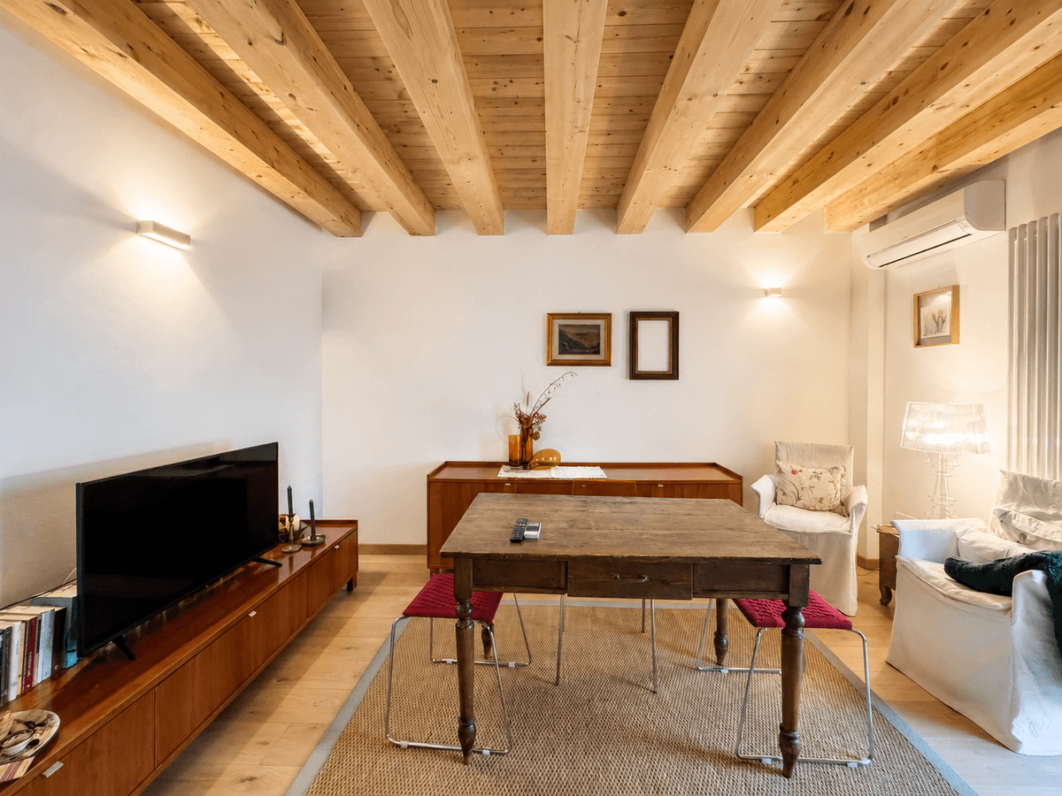 Dettaglio — Duplex di 143 m² con giardino privato a Reggio Emilia
