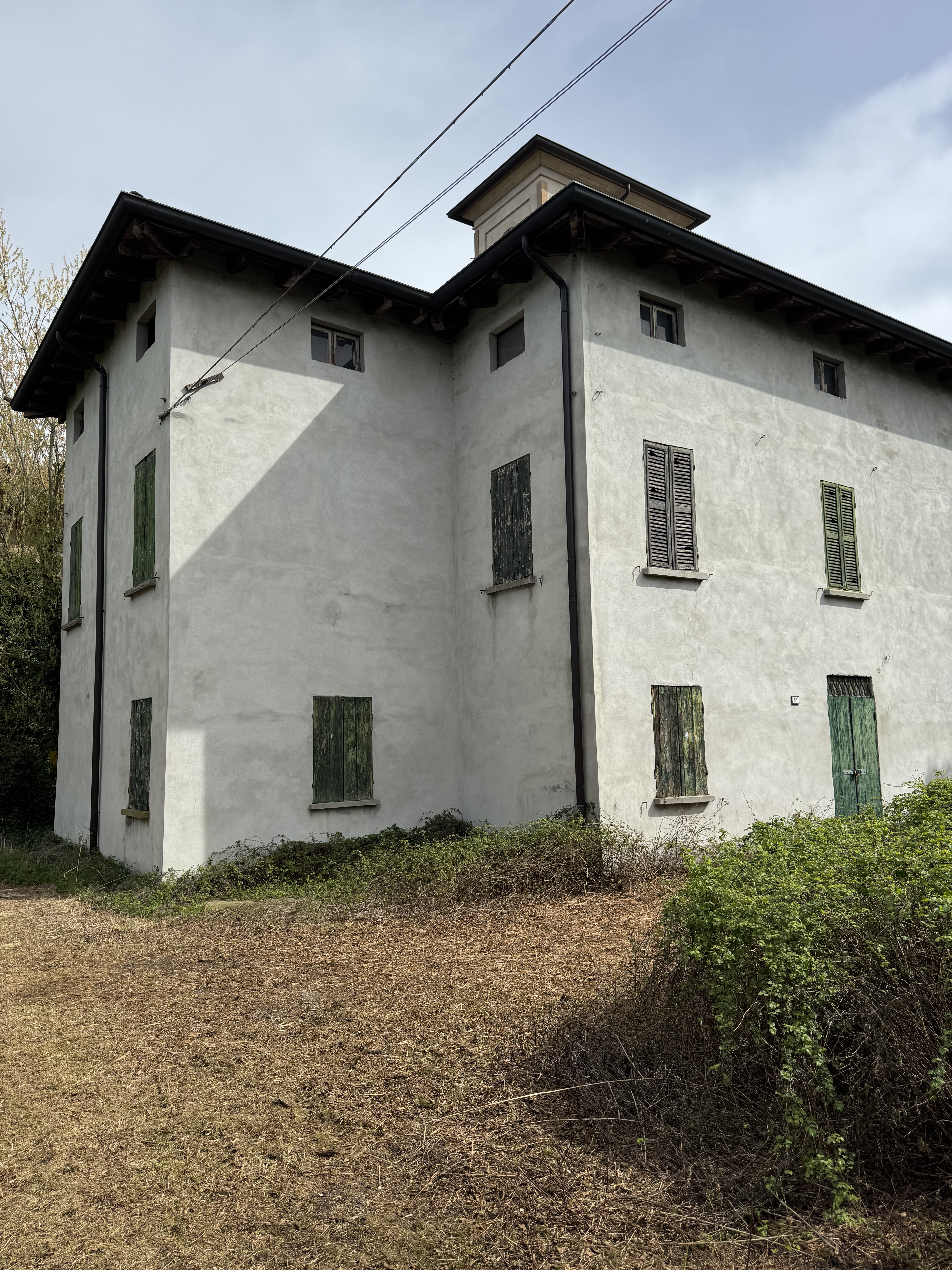 Rif. 774 — Villa padronale con torretta, Via Villa Curta 20 Gavassa